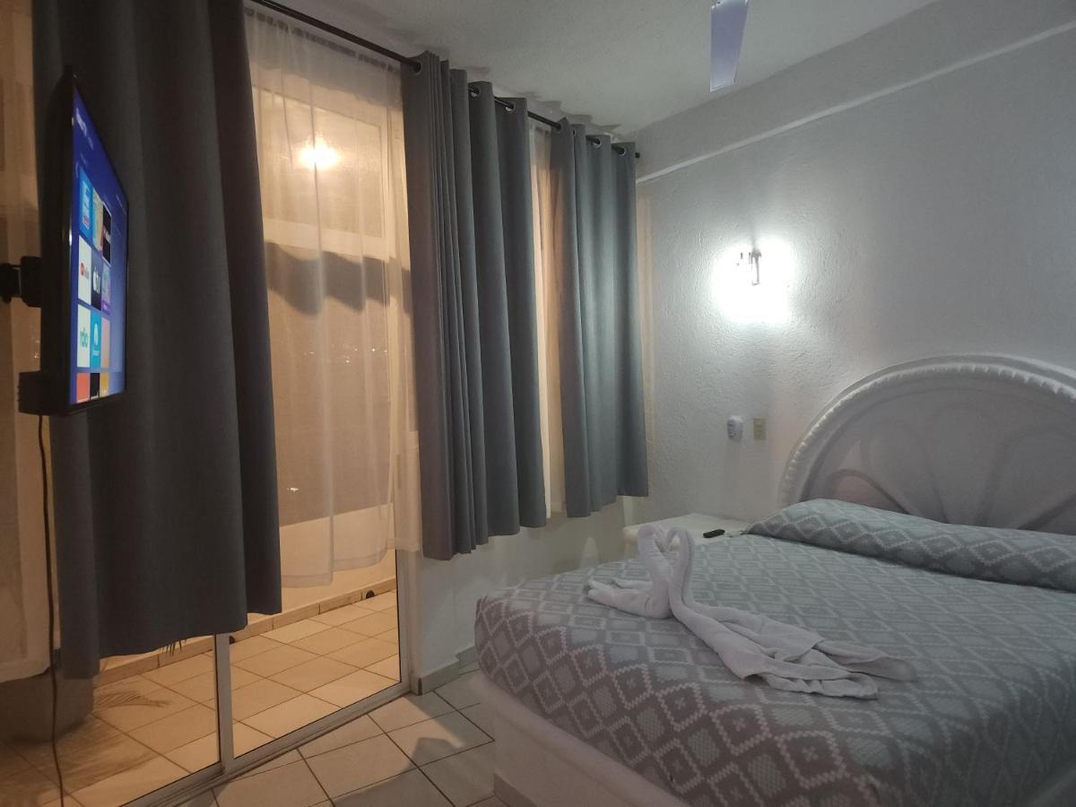 1 Bedroom Apt With Ac , Tv , Wi-Fi Near Dt And Beach Zihuatanejo Zewnętrze zdjęcie