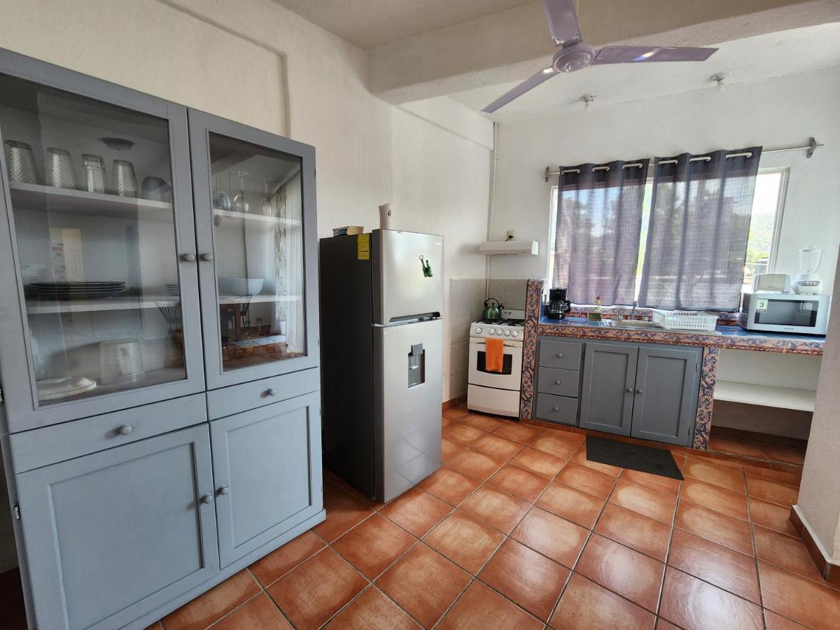 1 Bedroom Apt With Ac , Tv , Wi-Fi Near Dt And Beach Zihuatanejo Zewnętrze zdjęcie