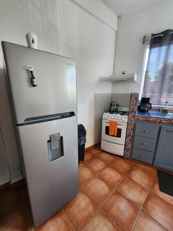1 Bedroom Apt With Ac , Tv , Wi-Fi Near Dt And Beach Zihuatanejo Zewnętrze zdjęcie